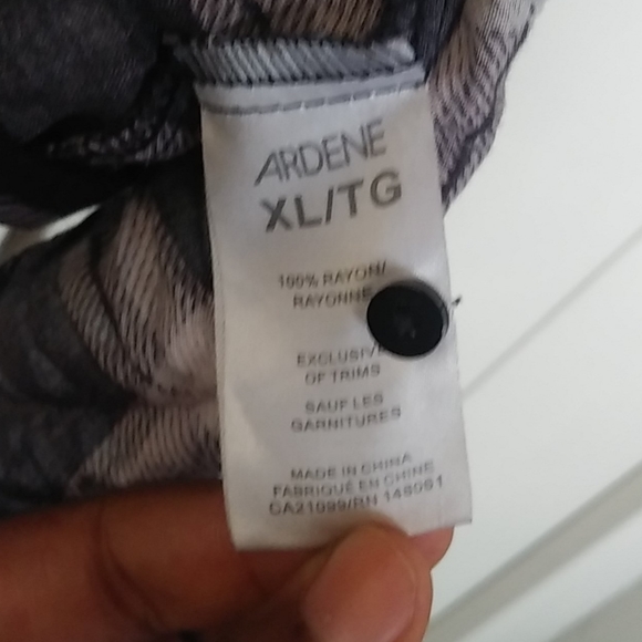 Ardene Checkered Print Top - Picture 3 of 4